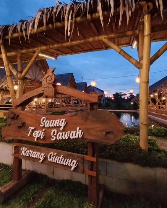 Tempat Makan Saung di Purwokerto, Cobain Menu Saung Tepi Sawah dengan View Bagus, Enak dan Murah
