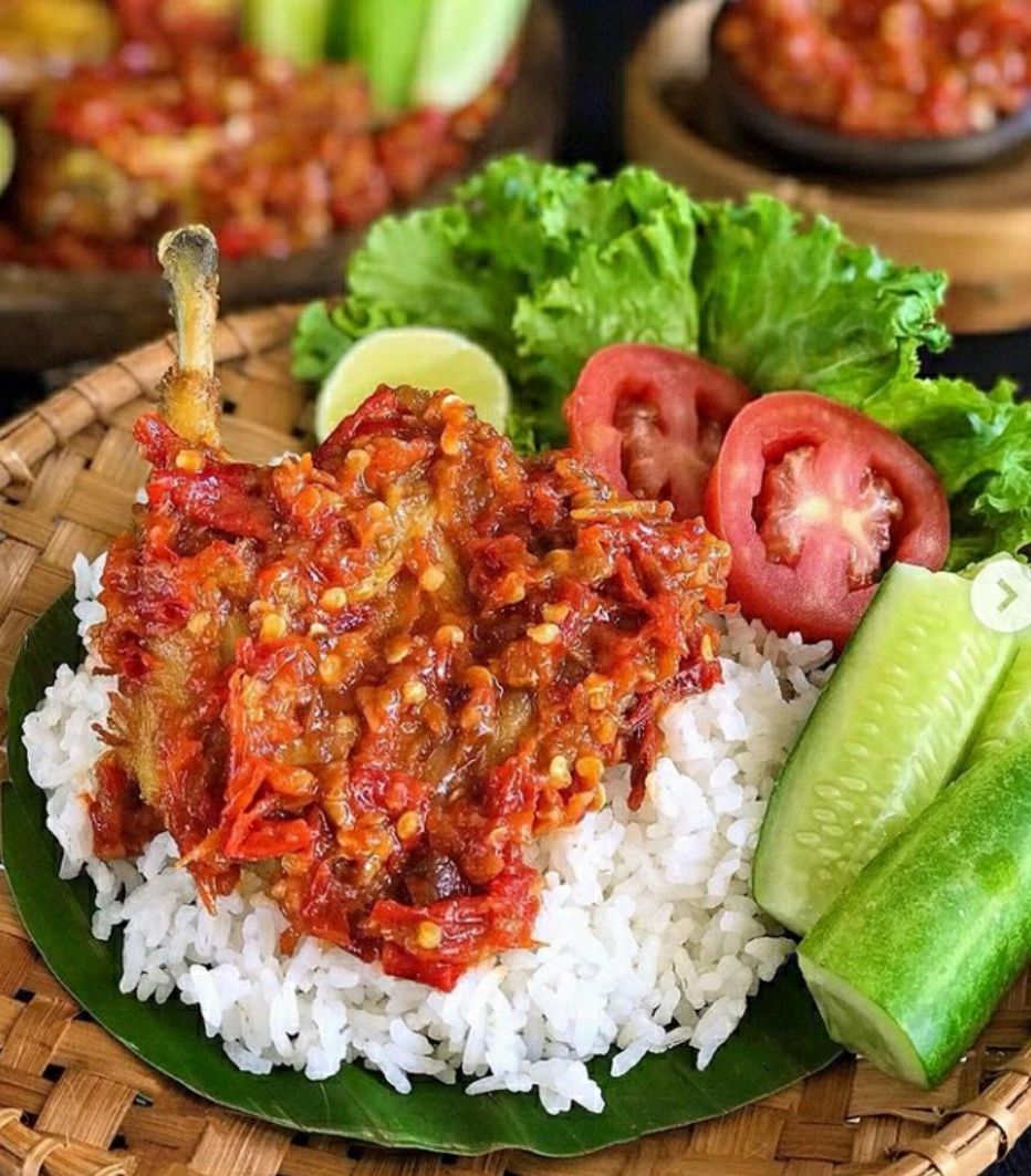 Nah Ini Bikin Nagih Resep Ayam Penyet Menu Spesial Makan Jadi Lebih