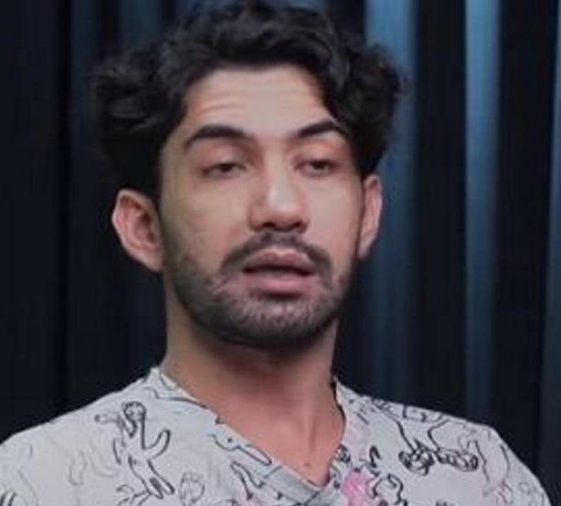 Reza Rahadian Resah Ketika Produser Pilih Aktor Berdasarkan Follower. / Youtube / Ernest Prakasa