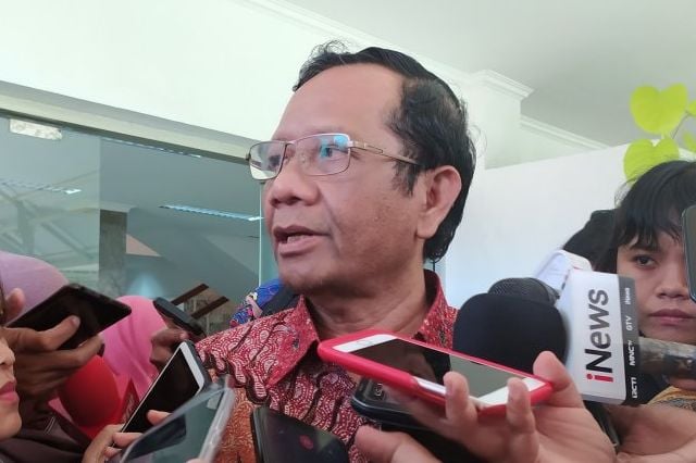 Dampak virus corona di bidang politik