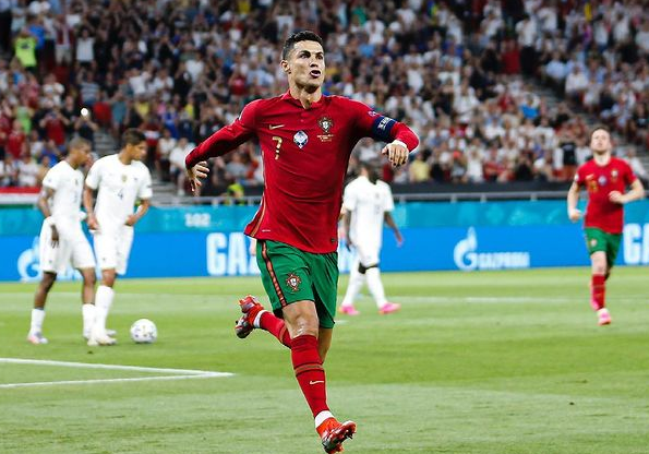 Kepulangan Portugal dari ajang Euro 2020 membuat Cristiano Ronaldo bisa segera menentukan masa depannya di Juventus.
