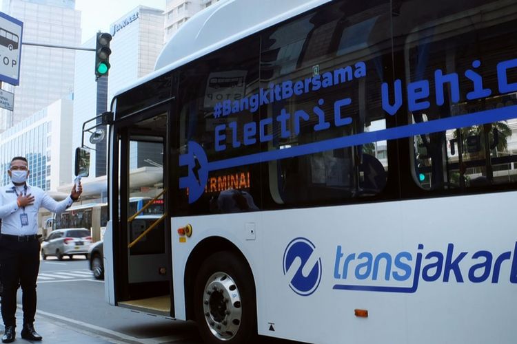 Naik LRT, MRT, dan TransJakarta Cukup Bayar Rp1, Hanya Berlaku Hari Ini