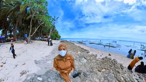 Pantai Cukoh/ sumber foto: tangkapan layat Yt Heni Novita/