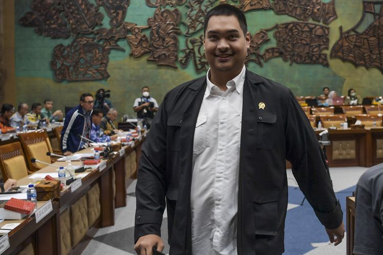 Menpora Dito Ariotedjo Akan Adakan Jumpa Pers Terkait Panggilan ...