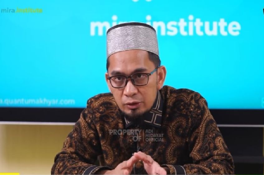 Ustadz Adi Hidayat menyatakan, walaupun ajal seseorang sudah ditentukan sebelumnya, terkadang ada juga beberapa tanda yang menunjukkan bahwa seseorang dipanggil oleh Allah SWT di dua bulan ini karena sudah memiliki bekal akhirat yang cukup.