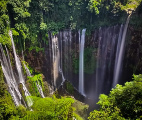 Air Terjun Tumpak Sewu, rekomendasi wisata alam Jawa Timur 2023