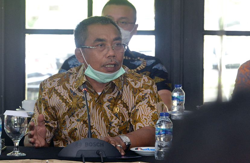 Ketua Fraksi PDI-P DPRD DKI Jakarta Gembong Warsono