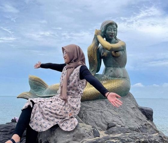 Destinasi Wisata Unik: Pantai Samila Thailand, Kamu Bisa Bertemu Putri Duyung, Benarkah? 
