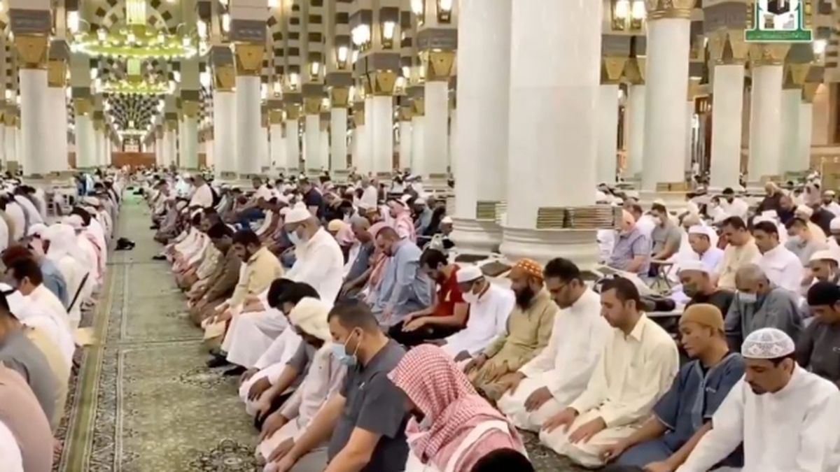 Ini Keutamaan Sholat Tarawih Malam 1-30 Ramadhan: Malaikat Bersaksi ...