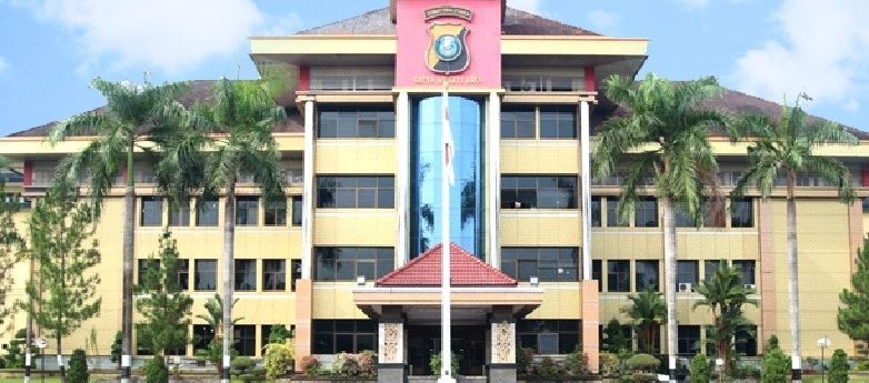 Gedung Polda Sumut; Aset Bos Judi Online Terbesar di Sumut Berupa 7 Unit Gedung Berlantai Tiga Disita Polda Sumut (Sumatera Utara)