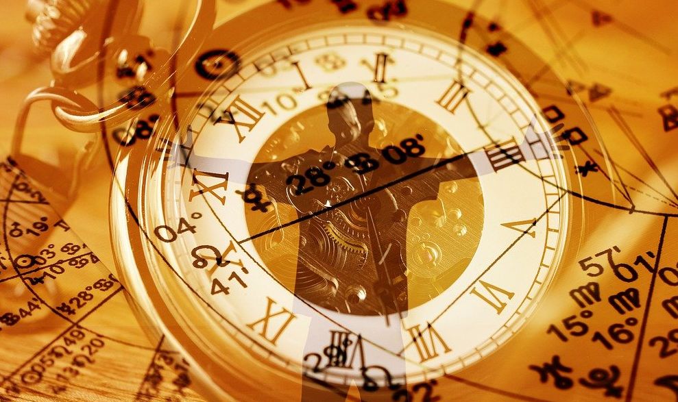 Ilustrasi Ramalan zodiak besok, 26 November 2021, tentang prediksi keberuntungan dari Cancer dan Capricorn.