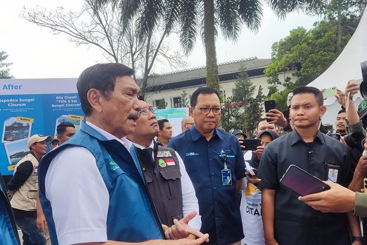 Luhut Pandjaitan Bicara Soal Citarum Harum, Sebut Keramba Jaring Apung Belum Optimal