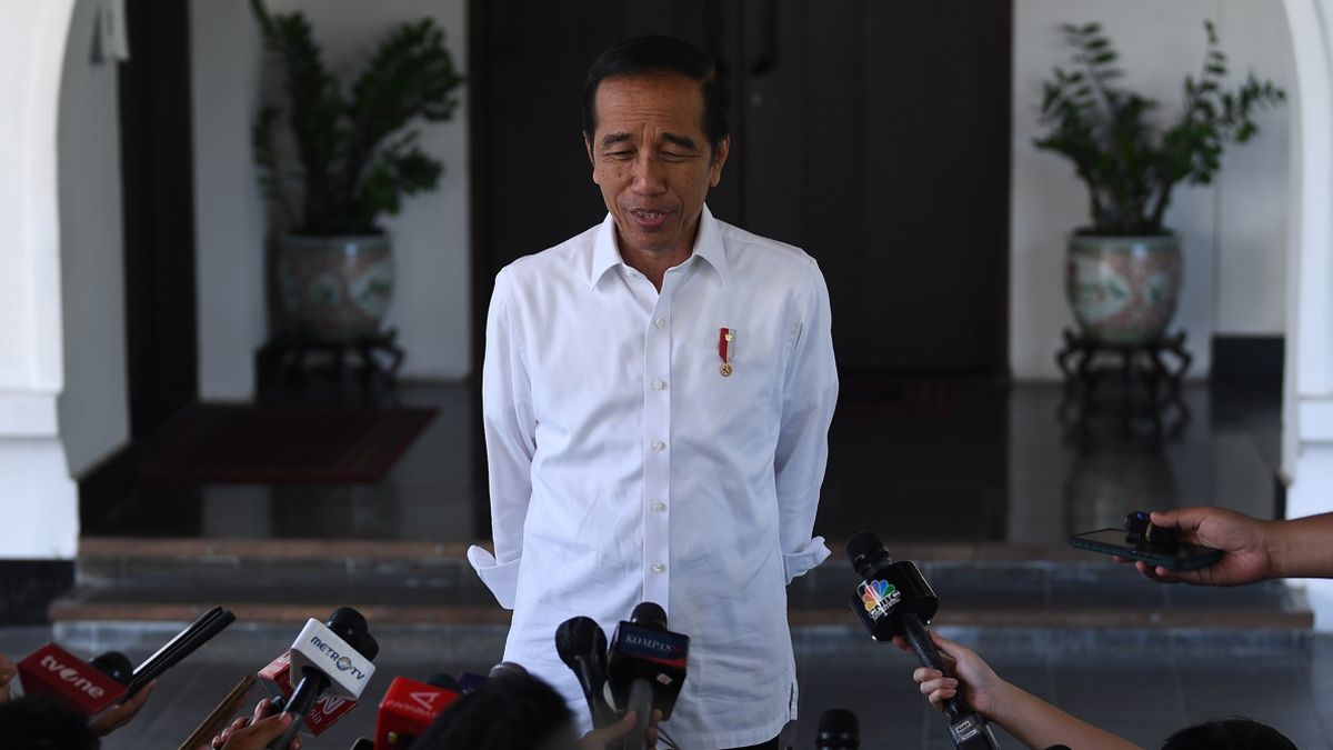 Jokowi Keluar Dari Koridor Demokrasi, Muncul Petisi Bulaksumur Kritik ...