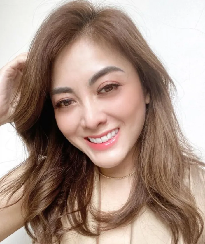 Profil Biodata Dhena Devanka Lengkap Agama Ig Instagram Tanggal Lahir Usia Pekerjaan Istri