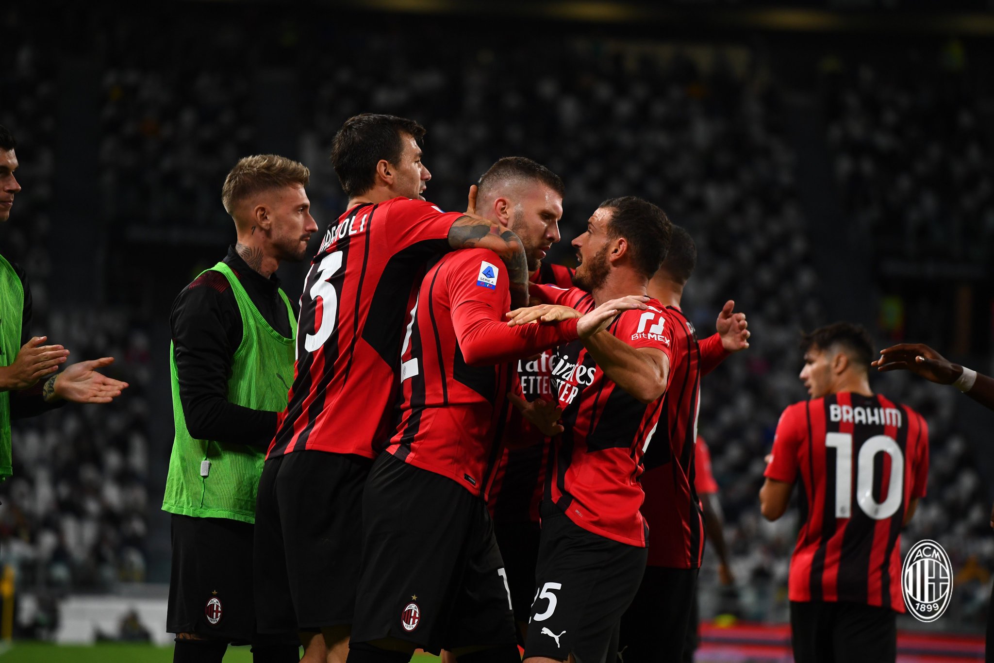 AC Milan sukses menahan imbang Juventus 1-1 di Allianz Turin lewat gol penyeimbang yang dicetak oleh