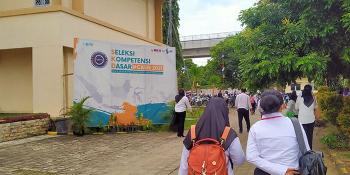 Kantor BKN Regional VII Palembang, saat peserta tes CPNS mengikuti SKD.