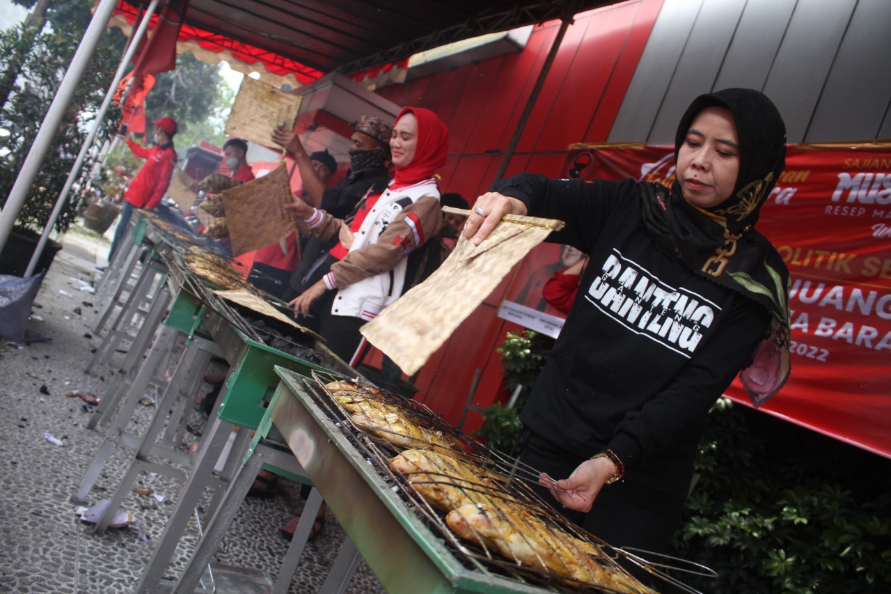 PDI Perjuangan menyelenggarakan Sajian Kuliner Nusantara Mustikarasa yakni Resep Masakan Indonesia W/Darma Legi /GALAJABAR 
