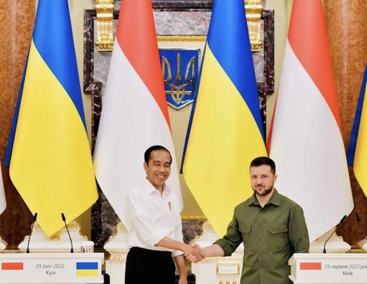 Presiden Jokowi dan Presiden Volodymyr Zelenskiy